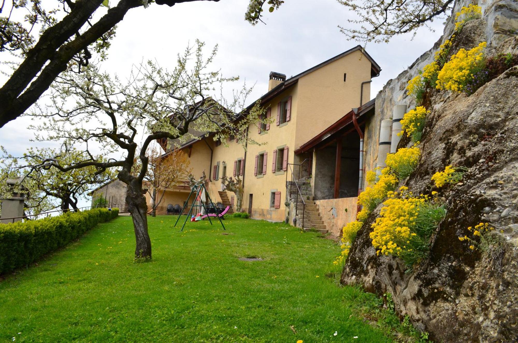 Domaine Du Burignon Hotel Saint-Saphorin Exterior foto